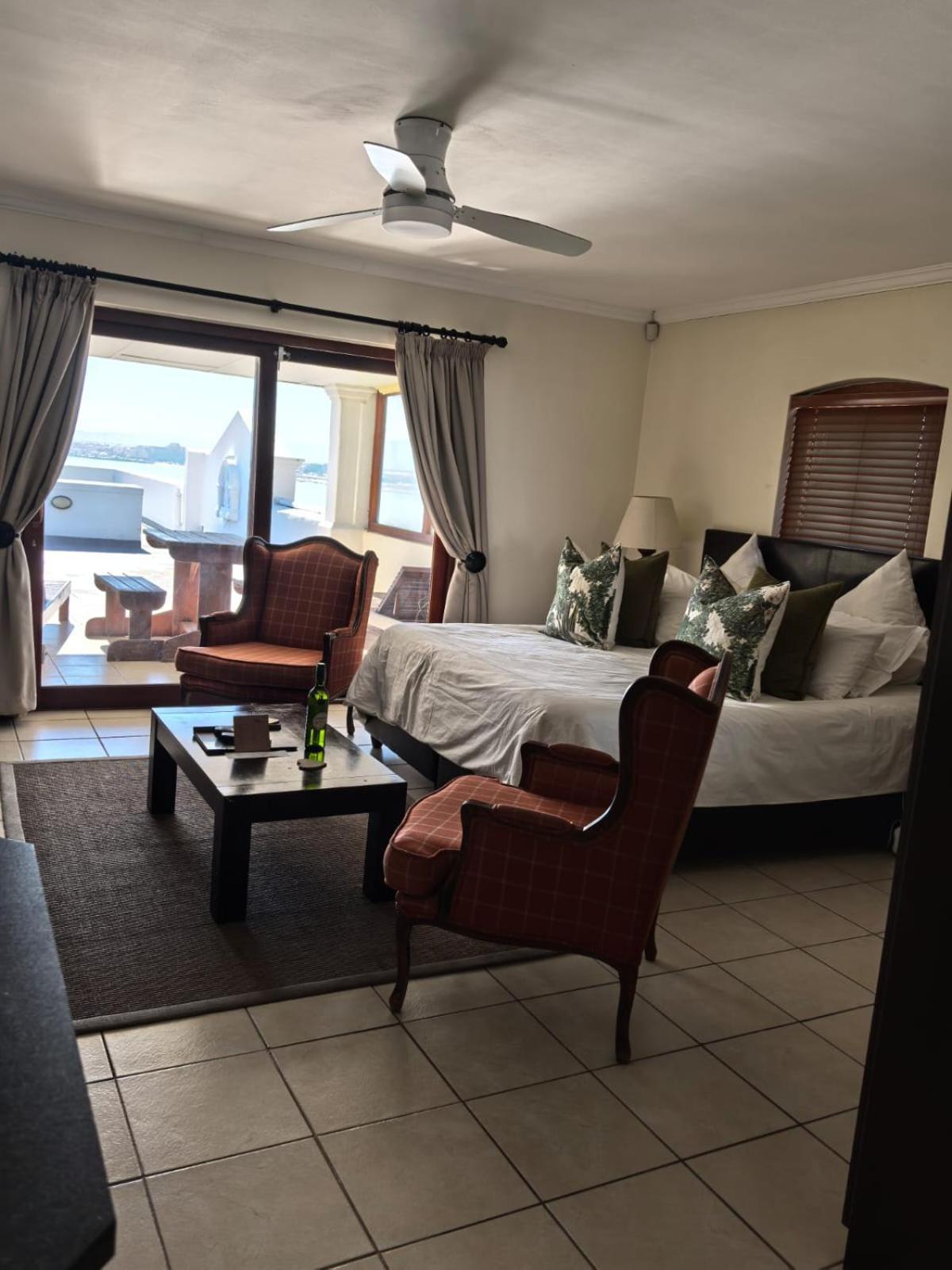 Berg En Zee Guesthouse Gordons Bay Exterior photo